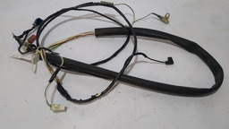 Chicote Porta Mala Peugeot 205 1995