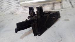 SUPORTE DA BATERIA RENAULT MEGANE 2003/2005