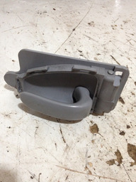 MAÇANETA INTERNA DIANTEIRA DIREITA XSARA PICASSO *UNIDADE