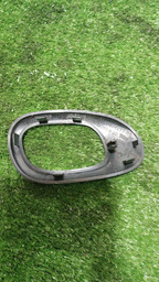 MOLDURA MAÇANETA INTERNA DIANTEIRA DIREITA PEUGEOT 206