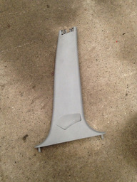 ACABAMENTO COLUNA LATERAL LADO DIREITO XSARA PICASSO ORIGINA