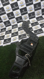 SUPORTE DO PARA CHOQUE TRASEIRO ESQUERDO FLUENCE 2015