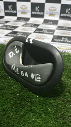 MAÇANETA INTERNA DA MEGANE 2012 DIANTEIRA ESQUERDA