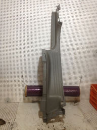 MOLDUR LATERAL PORTA MALAS LADO DIREITO RENAULT SCENIC 1.6