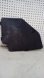 ACABAMENTO TAMPA LANTERNA LADO DIREITO 307 SEDAN 