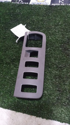 MOLDURA BOTÃO ILUMINAÇÃO TCS PORTA-MALA C/ BASE FLUENCE 2015