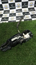 SUPORTE MAÇANETA RENAULT FLUENCE 2015 DIANTEIRA DIREITA