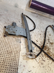 MAQUINA VIDRO ELÉTRICO DIANTEIRO DIREITO PICASSO SEM MOTOR