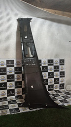 ACABAMENTO COLUNA LADO DIREITO KWID 2018