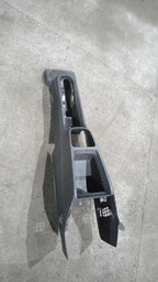 CONSOLE CENTRAL KWID 2018