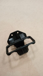 SUPORTE PUXADOR DA PORTA DIANTEIRA ESQUERDA C4 PALLAS 2012