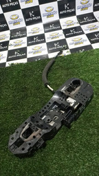 Suporte Maçaneta Traseira Esquerda Renault Fluence 2015