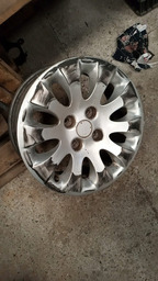 RODA LIGA LEVE 15 CITROEN PICASSO FURAÇÃO 4 X 108