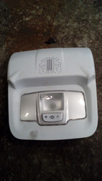 Luz Cortesia Peugeot 208