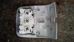 LUZ CORTESIA PEUGEOT 208