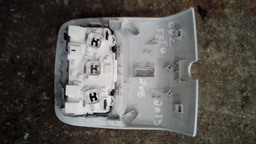 LUZ CORTESIA PEUGEOT 208