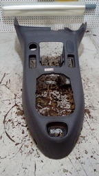 Console Central Renault Clio 1.0 8v 2000