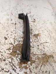 CALHA DE VIDRO TRASEIRA ESQUERDA RENAULT SCENIC 1.6