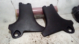 ACABAMENTO DE COLUNA INFERIOR PEUGEOT 206 *VALOR UNITARIO