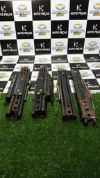 JOGO DE TRILHOS DE BANCO PEUGEOT 205