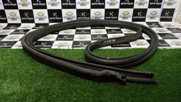 BORRACHA PORTA-MALA MEGANE 2012