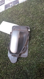 MAÇANETA INTERNA DIANTEIRA ESQUERDA QUE SARA PICASSO 2008