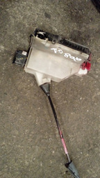 TRAVA PORTA TRASAEIRO DIREITO PEUGEOT 208