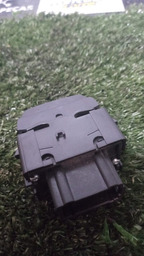 BOTÃO QUE ABRE O TANQUE DE COMBUSTÍVEL FLUENCE 2015