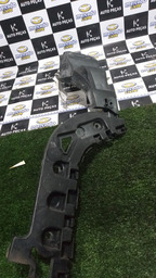 SUPORTE DO PARA CHOQUE TRASEIRO LADO DIREITO FLUENCE 2015