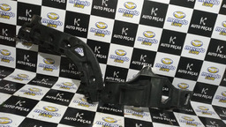 SUPORTE DO PARA CHOQUE TRASEIRO LADO DIREITO FLUENCE 2015