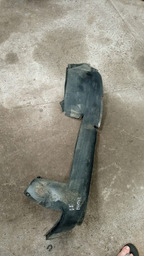 CAPA DE RODA DIANTEIRA ESQUERDA PARTNER 2003