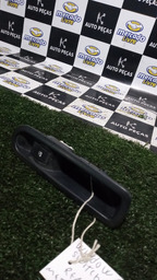 Botão De Vidro Traseiro Esquerdo Megane Grand Tour 2012