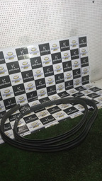 BORRACHA DE PORTA TRASEIRA ESQUERDA KWID 2018