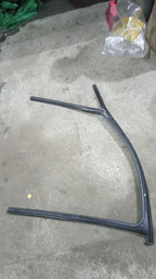 BORRACHA DA CALHA DE VIDRO DIANTEIRA DIREITA KWID 2018