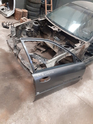 PORTA DIANTEIRA DIREITA RENAULT LAGUNA