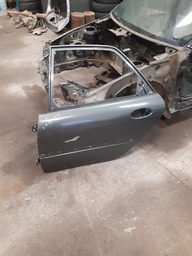 Porta Traseira Esquerda Renault Laguna