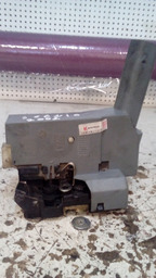 FECHADURA TRASEIRA ESQUERDA RENAULT SCENIC  2001