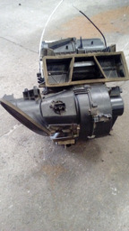 CAIXA EVAPORADORA AR CONDICIONADO PEUGEOT 206 1.6 SEM MOTOR