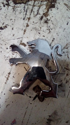 Emblema Tampa Traseiro Peugeot 206 Sw Original Cromado 2006