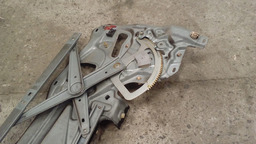 MAQUINA DE VIDRO TRASEIRA DIREITA RENAULT LAGUNA