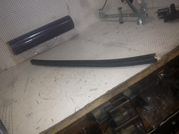 Pestana Interna Esquerda Peugeot Partner 2019