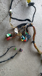 CHICOTE BSI PAINEL INTERNO BOMBA COMBUSTÍVEL C4 PICASSO 2012