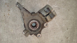 MONTANTE CUBO DE RODA DIANTEIRA ESQUERDA 306 SW 1.8