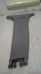 ACABAMENTO COLUNA LATERAL LADO DIREITO XSARA PICASSO UNIDADE