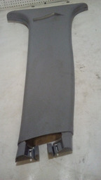 ACABAMENTO COLUNA LATERAL LADO DIREITO XSARA PICASSO UNIDADE