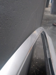 PORTA DIANTEIRA DIREITA PEUGEOT 307  2010 AVARIADA 