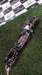 SUPORTE DA MAÇANETA PORTA TRAS ESQ MEGANE GRAND TOUR 2012