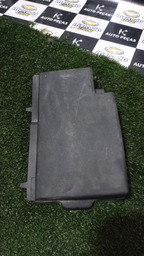 CAPA TAMPA DE FUSÍVEIS PARATI 2003 