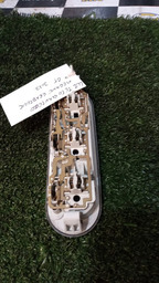 LUZ DE TETO DIANTEIRO MEGANE GRAND TOUR 2012