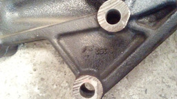 SUPORTE BOMBA HIDRAULICA XSARA 306 406 1.8 16V (9618961880)
